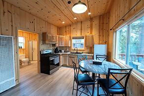 Kit Carson Lodge