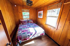 Kit Carson Lodge