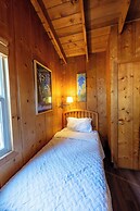 Kit Carson Lodge
