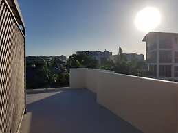 Sailfish Cove & RIVA Apartments