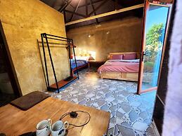 Homestay Khám Phá Y Tý