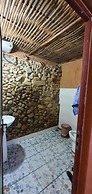 Homestay Khám Phá Y Tý
