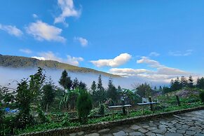Homestay Khám Phá Y Tý