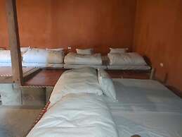 Homestay Khám Phá Y Tý