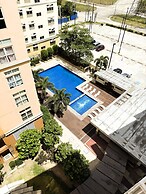 Holland Park Condominium