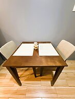 Holland Park Condominium