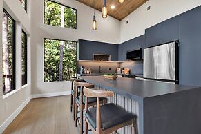 Zoka - Modern Mountain Retreat