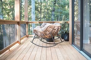 Zoka - Modern Mountain Retreat