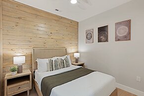 Zoka - Modern Mountain Retreat