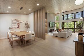 Zoka - Modern Mountain Retreat