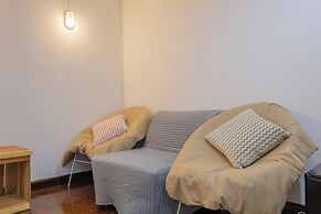 Calmly Stay Ratchada