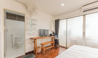 Calmly Stay Ratchada