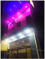 Hotel Ajaya Varanasi