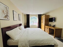 Quang Linh Sapa Hotel