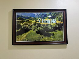 Quang Linh Sapa Hotel