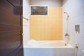 Hotel O Padang near Mesjid Raya