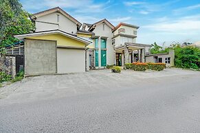 Hotel O Padang near Mesjid Raya