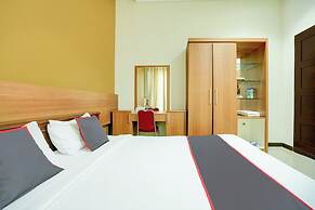 Hotel O Padang near Mesjid Raya