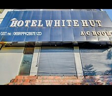 Hote White Hut