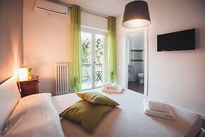 Guest House COLORS