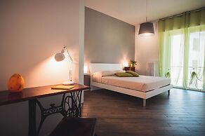 Guest House COLORS