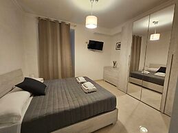 STENDARDI S HOUSE