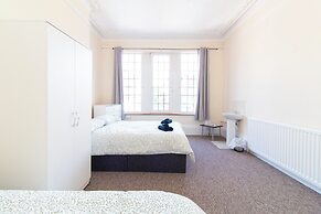 Brookvale Guest House Room 2