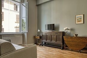 JOIVY Cute flat near Guastalla Gardens