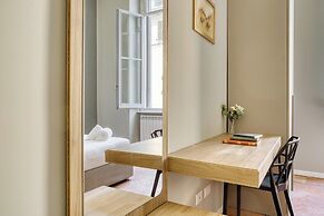 JOIVY Cute flat near Guastalla Gardens