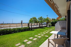 Aliston Deluxe Living - Adults Only