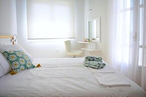 Tarmaros - Families & Groups