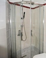 Tarmaros - Families & Groups