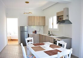 Tarmaros - Families & Groups