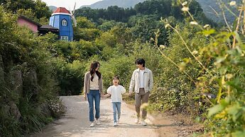 Gapyeong Windmill Pension