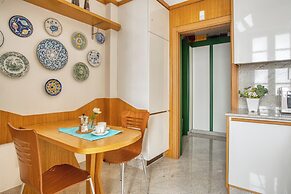 JOIVY Captivating flat with balcony