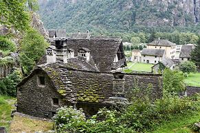 Casa Andy 2 Val Lavizzara