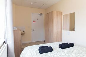 Brookvale Guest House Room 6