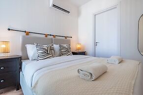 Pauhad 3 - Larnaca Studios & Apts