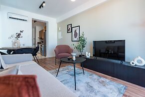 Pauhad 3 - Larnaca Studios & Apts