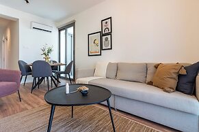 Pauhad 3 - Larnaca Studios & Apts