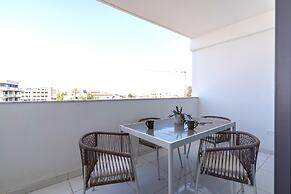 Pauhad 3 - Larnaca Studios & Apts