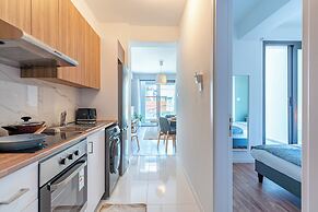 Pauhad 3 - Larnaca Studios & Apts