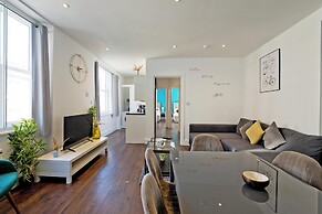 Imperial Middlesex Street Apartments