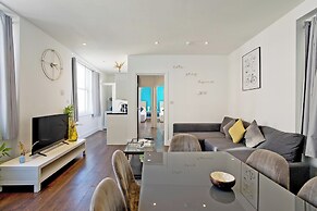 Imperial Middlesex Street Apartments