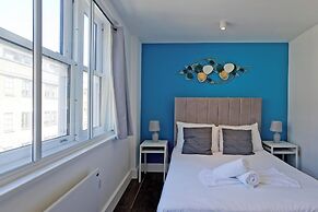 Imperial Middlesex Street Apartments