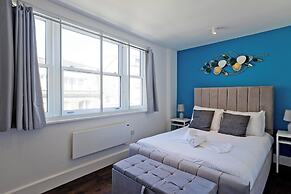 Imperial Middlesex Street Apartments