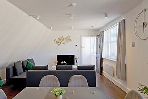 Imperial Middlesex Street Apartments