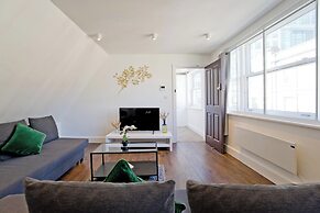 Imperial Middlesex Street Apartments