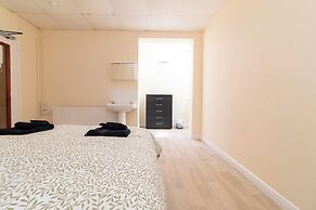 Brookvale Guest House Room 7