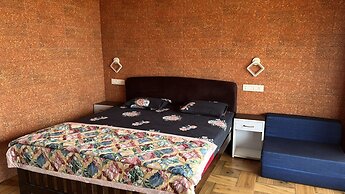 Rocky's Beach Stay